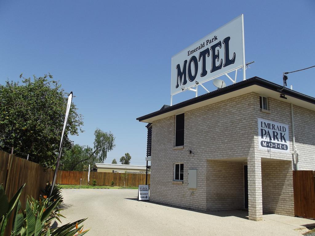 Emerald Park Motel Exterior foto